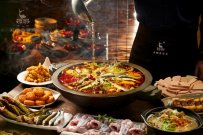 2025可以开的鱼火锅店：石锅苗苗鱼加盟开启致富新篇！