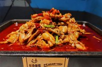 加盟烤鱼店需要多少钱？非鱼莫蜀教你20万起步开家火爆烤鱼店！
