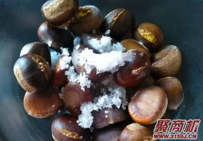 糖炒栗子家常做法大全步骤图4