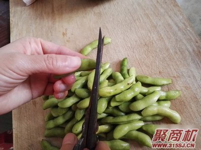 水煮毛豆家常做法大全步骤图2