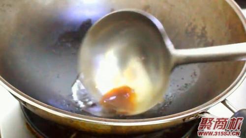 土豆烧排骨家常做法大全步骤图2