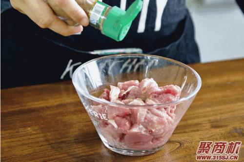 小酥肉家常做法大全步骤图3