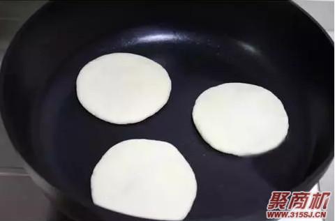 豆沙饼家常做法大全步骤图10