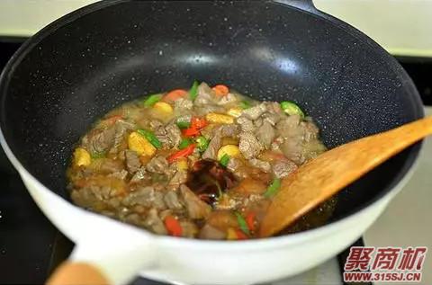 蒜香牛肉粒家常做法大全步骤图11