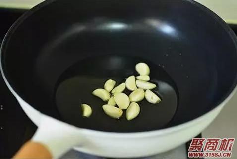 蒜香牛肉粒家常做法大全步骤图5