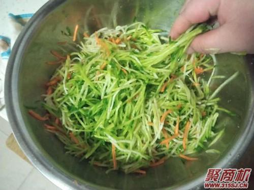 萝卜丸子家常做法大全步骤图3