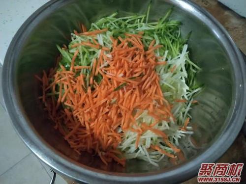 萝卜丸子家常做法大全步骤图1