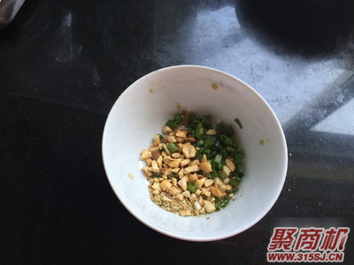 香炸猪蹄家常做法大全步骤图5