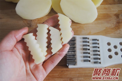 孜然狼牙土豆家常做法大全步骤图2