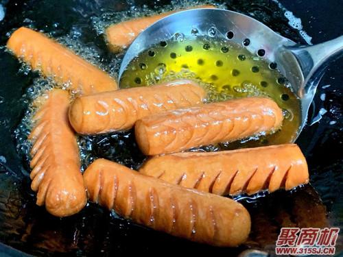 炸火腿肠家常做法大全步骤图6