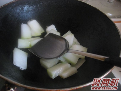 炒双瓜家常做法大全步骤图3