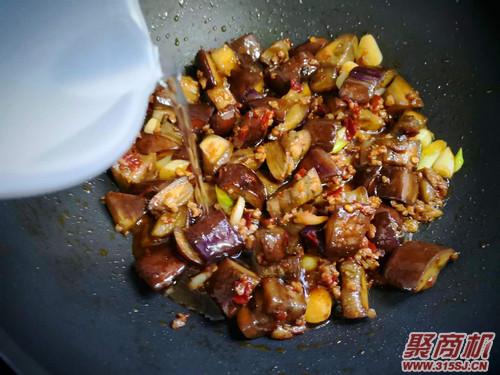 干煸肉末茄子家常做法大全步骤图7