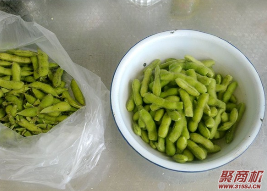 立夏美食陈皮毛豆家常做法大全步骤图1