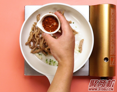 香辣肉丝家常做法大全步骤图5