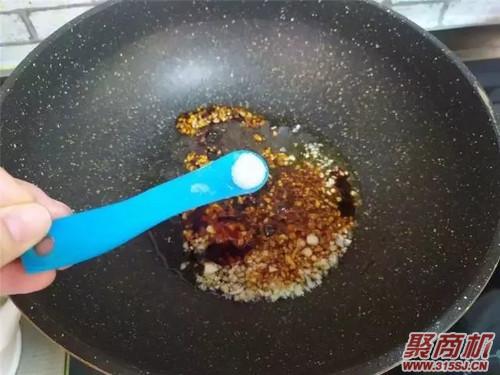 蒜蓉粉丝娃娃菜家常做法大全步骤图4