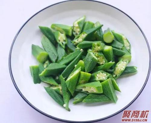 低脂餐之秋葵虾仁菌菇汤家常做法大全步骤图3