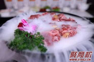 现在开家牛肉火锅店赚钱吗？潮牛道需要？_3