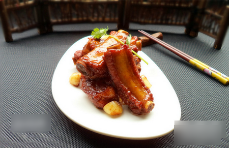 蒜香辣排骨