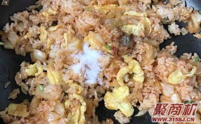 辣白菜炒饭家常做法大全步骤图8