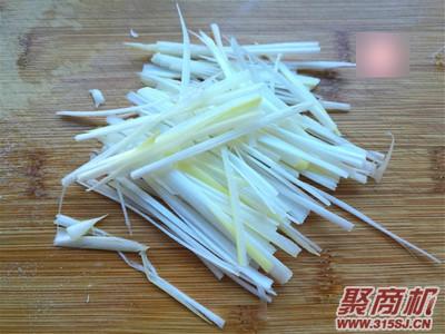 凉拌豆腐丝家常做法大全步骤图2