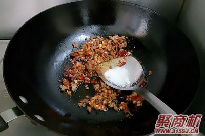 鱼香嫩豆腐家常做法大全步骤图6