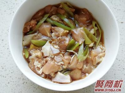 烤鸡肉串家常做法大全步骤图1