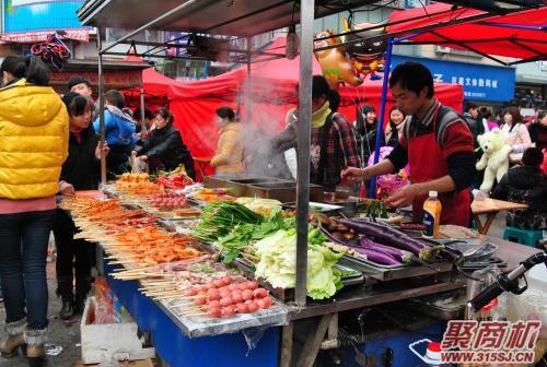 怎样开街边小吃店能赚钱?街头小吃店赚钱秘笈大揭秘_2