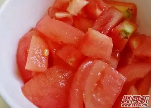 番茄菌菇豆腐汤家常做法大全步骤图5