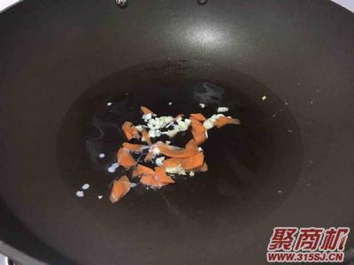 西兰花炒鸡肉家常做法大全步骤图4