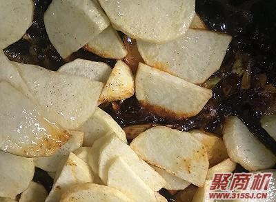 干锅土豆片家常做法大全步骤图7