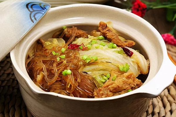 白菜粉条炖豆腐