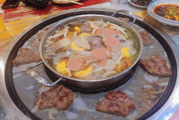 小黄牛牛肉涮烤加盟店赚钱吗_1