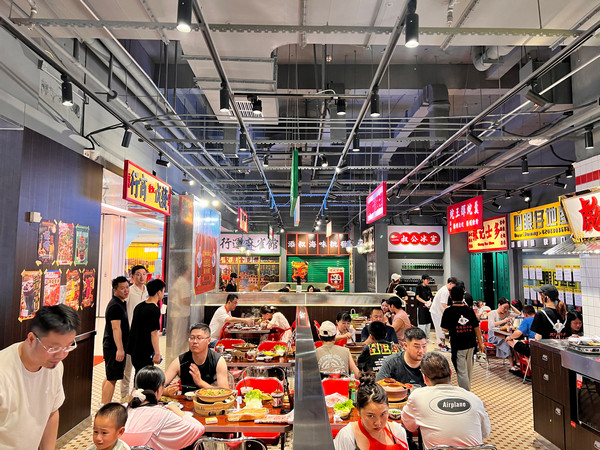 ​炭炉牛杂火锅怎么样？加盟哪个品牌好？_3