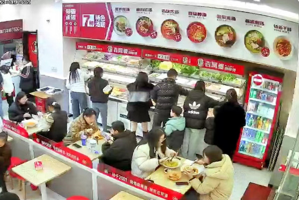 吉阿婆麻辣烫总部在哪？怎么加盟