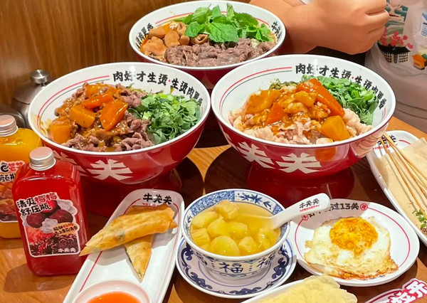牛肉米粉店一个月利润多少钱？15万开店，月入5万+！